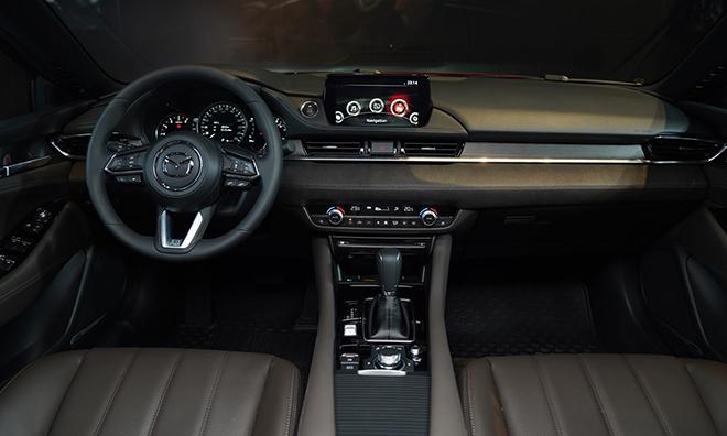 Giá xe Mazda6 tháng 1/2023, ưu đãi lên đến 110 triệu đồng tùy phiên bản - ảnh 8