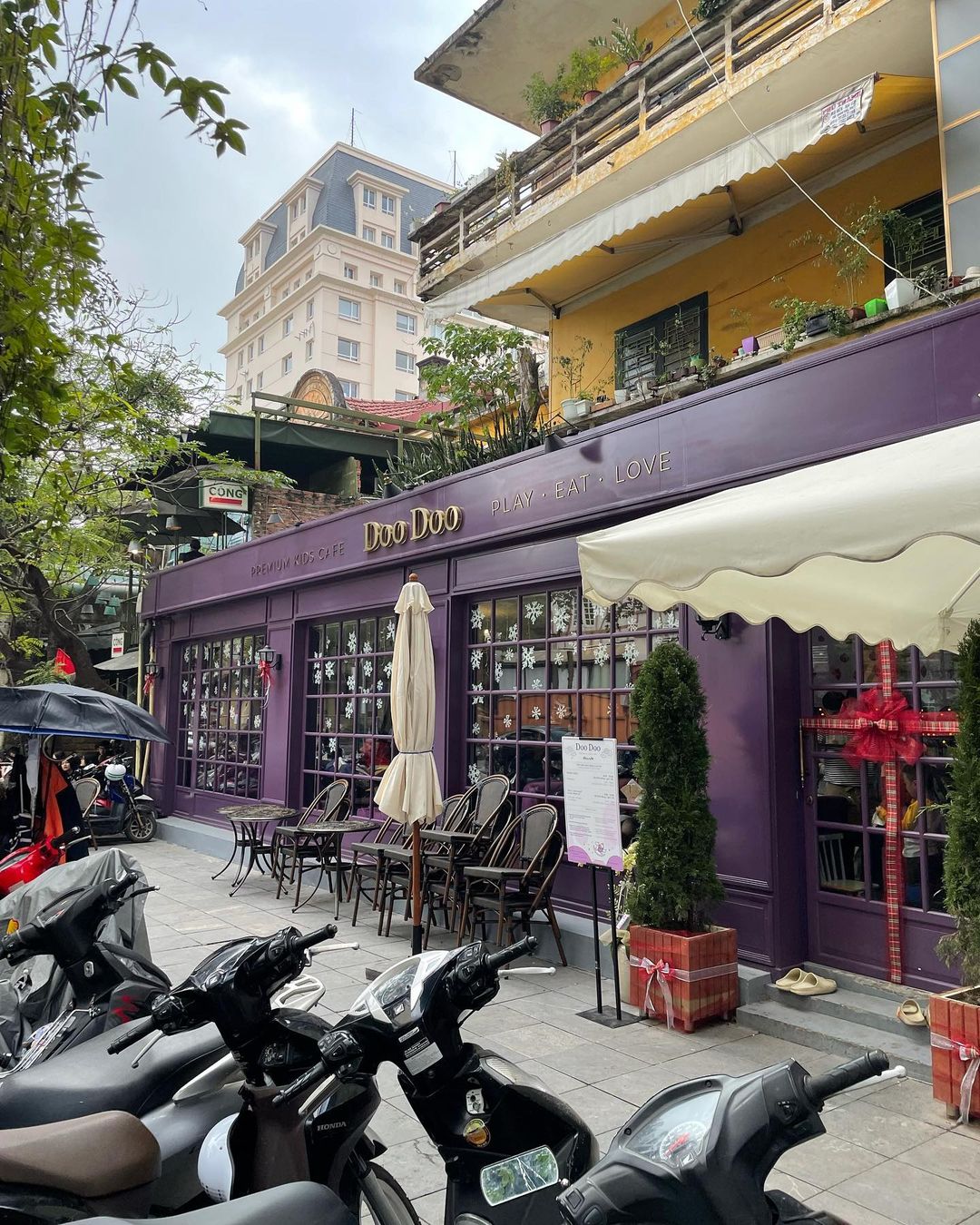 Điểm danh những quán cà phê mở cửa xuyên Tết, vừa đẹp vừa thoải mái tụ họp bạn bè gia đình dịp đầu năm - ảnh 1