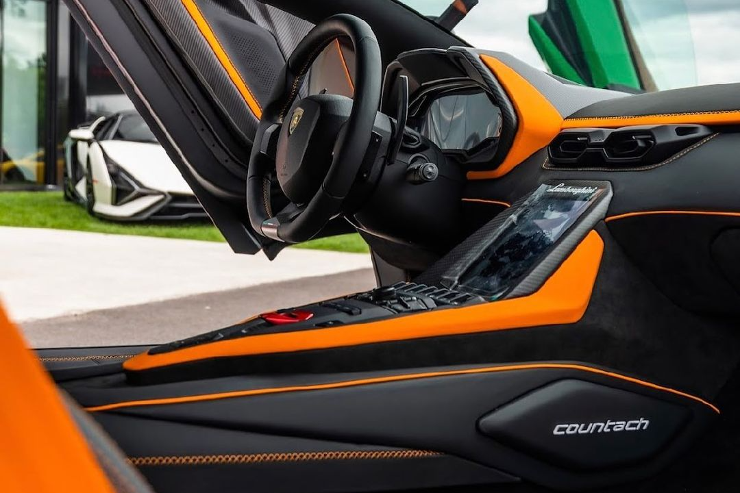 Lamborghini Countach thế hệ mới có giá hơn 5 triệu USD - ảnh 5