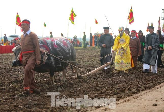 Điểm danh các lễ hội đầu xuân lớn bậc nhất Việt Nam để 'xách balo lên và đi' - ảnh 3