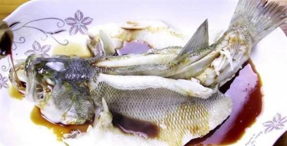 Đây là cách hấp cá vược đúng cách, cá mềm và thơm, cách làm đơn giản, thơm ngon và không có mùi tanh - ảnh 5
