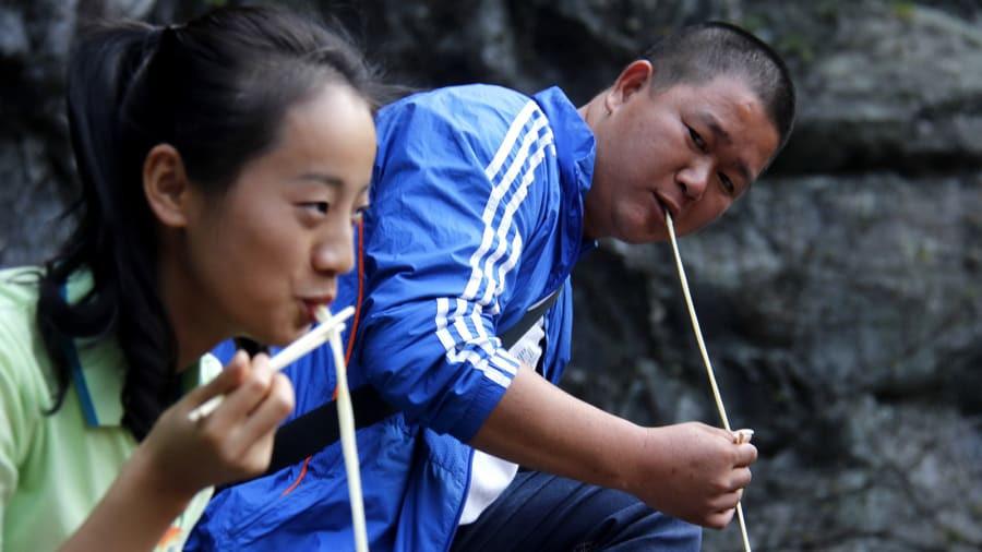 Bí ẩn đằng sau mì trường thọ, món ăn phổ biển ngày Tết ở Trung Quốc - ảnh 4