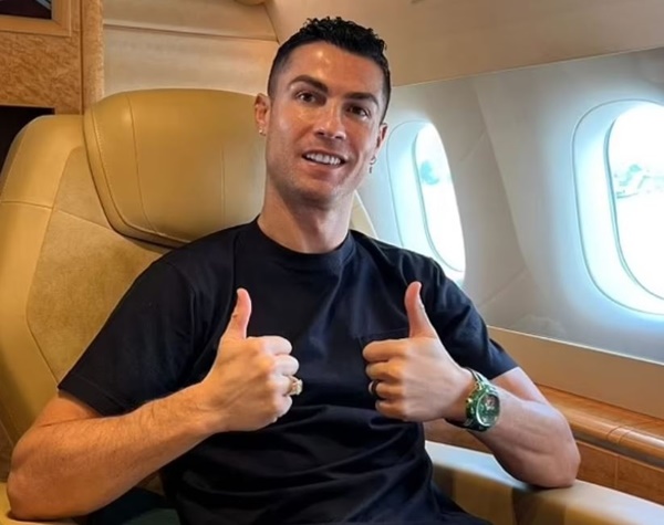 Chiếc đồng hồ độc nhất vô nhị của Ronaldo - ảnh 1