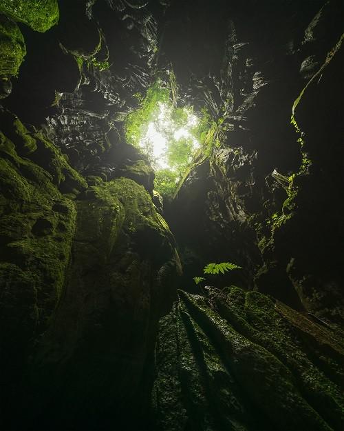 Hung Thoòng (Quảng Bình): Hệ thống hang động mới đẹp siêu thực, không kém hang Sơn Đoòng - ảnh 1