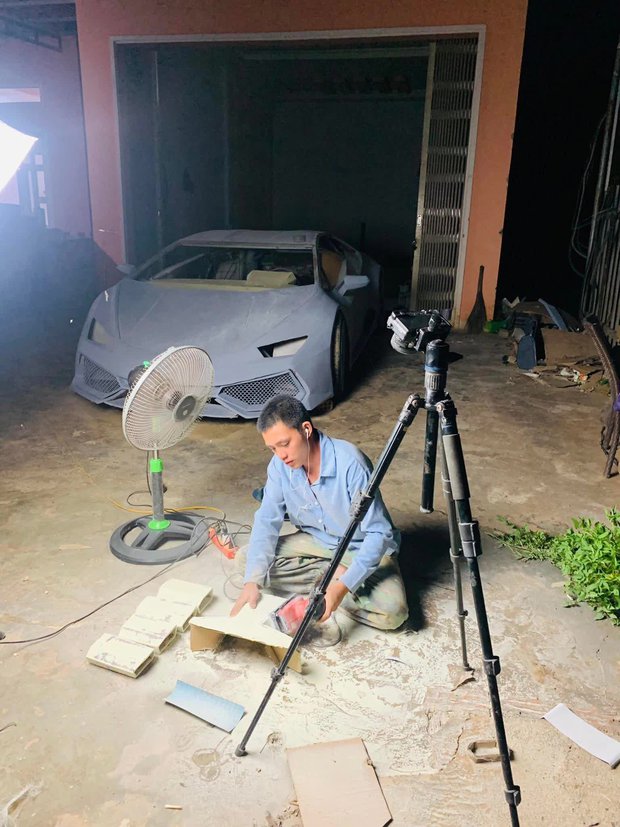 Đôi bạn Tây Nguyên tự chế Lamborghini Huracan khiến cộng đồng quốc tế trầm trồ: 