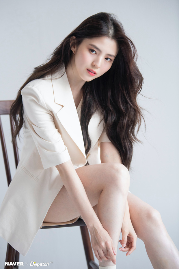 Han So Hee: Luôn nhai kĩ để tránh tích mỡ bụng và không ngồi vắt chéo để tránh chân to - ảnh 4