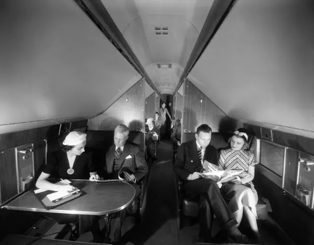 Cảnh tượng trên khoang máy bay từ 100 năm trước - ảnh 15