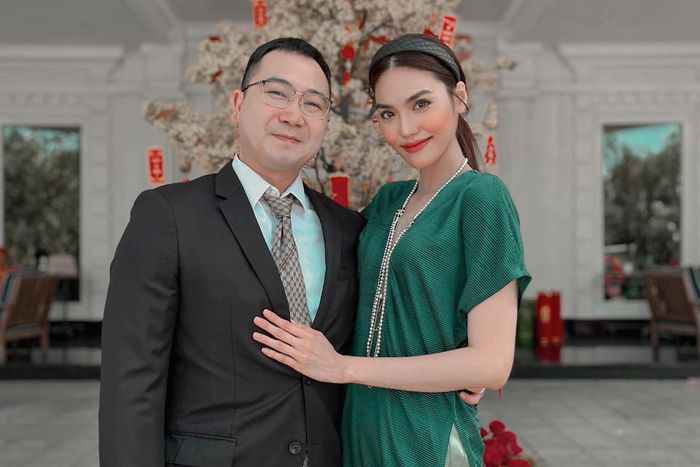 Dàn sao Việt ‘đọ sắc’ với áo dài dịp năm mới - ảnh 15