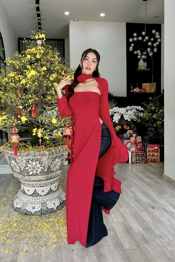 Dàn sao Việt ‘đọ sắc’ với áo dài dịp năm mới - ảnh 9
