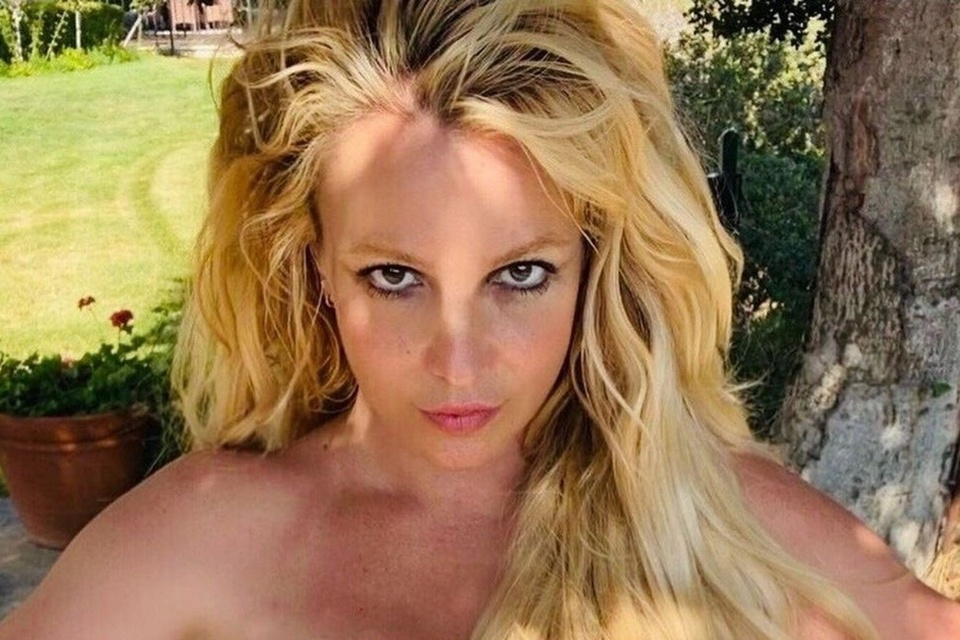 Britney Spears bị cảnh sát ập vào kiểm tra vì tình trạng đáng lo ngại, sự thật gây bức xúc? - ảnh 1