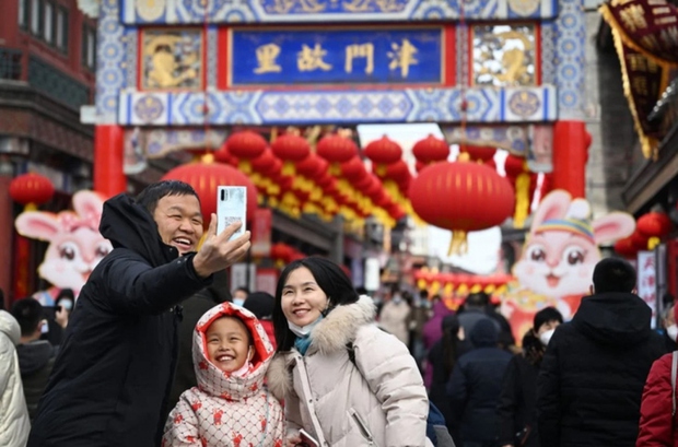 Người Trung Quốc chọn du lịch, ẩm thực và điện ảnh trong dịp Tết - ảnh 1