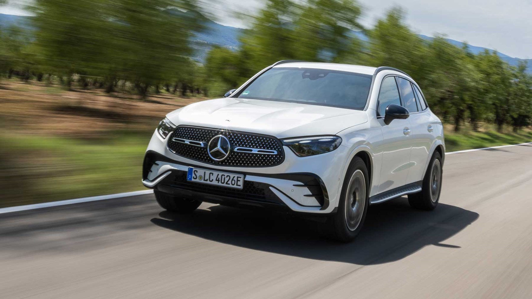 Mercedes-Benz GLC 2023 giá dự kiến tới 2,9 tỷ đồng tại Việt Nam: Đắt hơn BMW X3 nửa tỷ, nhập với số lượng ít - ảnh 3