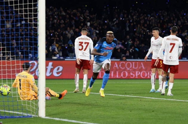 Osimhen xử lý thiên tài, Napoli bỏ túi 3 điểm kịch tính trước Roma - ảnh 5