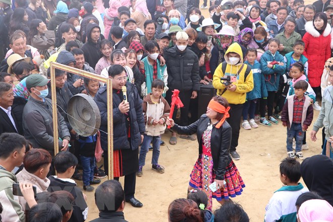 Lễ hội Gầu Tào-nét văn hóa độc đáo của đồng bào Mông tại Lai Châu - ảnh 3