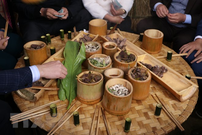 Lễ hội Gầu Tào-nét văn hóa độc đáo của đồng bào Mông tại Lai Châu - ảnh 9