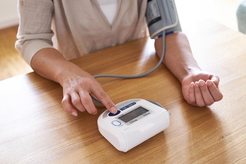Tại sao cần đo huyết áp thường xuyên, đo huyết áp khi nào tốt nhất? - ảnh 4