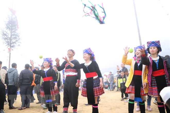Lễ hội Gầu Tào-nét văn hóa độc đáo của đồng bào Mông tại Lai Châu - ảnh 8