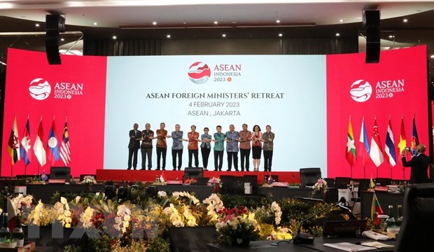 Việt Nam cùng ASEAN củng cố cộng đồng, vượt khó khăn, phát huy vị thế - ảnh 2