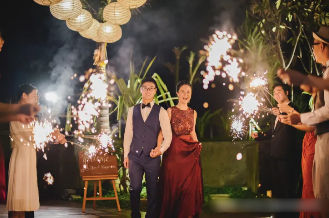 Đám cưới xịn mịn trên đảo Bali với vỏn vẹn chưa đến 20 khách trong suốt 3 ngày - ảnh 16
