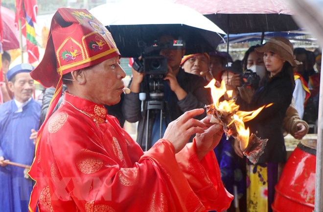 Độc đáo Lễ hội Vua Hùng dạy dân cấy lúa ở Phú Thọ - ảnh 9