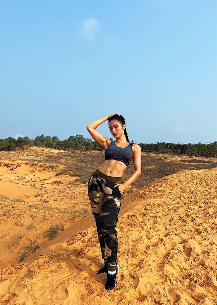 ‘Người đẹp cơ bắp’ Angela Phương Trinh lấy lại vẻ mềm mại để tái xuất showbiz - ảnh 8
