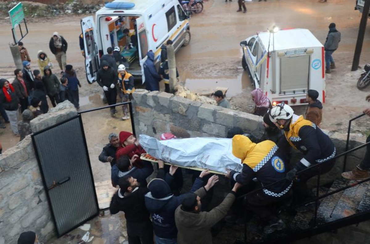 Toàn cảnh trận động đất làm rung chuyển Syria và Thổ Nhĩ Kỳ, 560 người thiệt mạng - ảnh 10