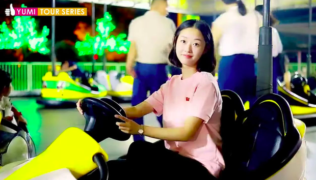 Những bé gái Triều Tiên nổi như cồn trên YouTube - ảnh 1