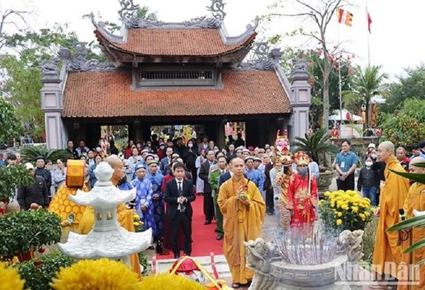 Quảng Bình: Nhiều hoạt động lễ hội ở ngôi chùa cổ nhất miền Trung - ảnh 1