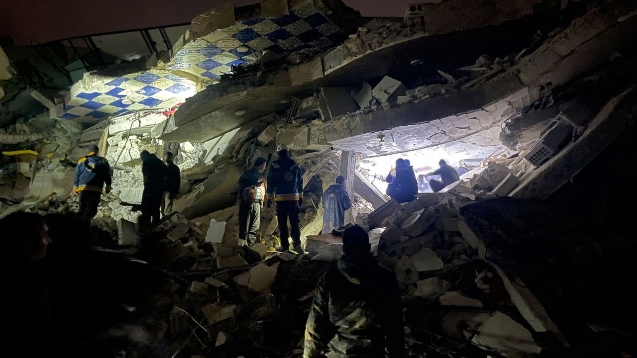 Động đất mạnh nhất hơn 100 năm qua: Vì sao Thổ Nhĩ Kỳ rất nhạy cảm với loại thiên tai này? - ảnh 2