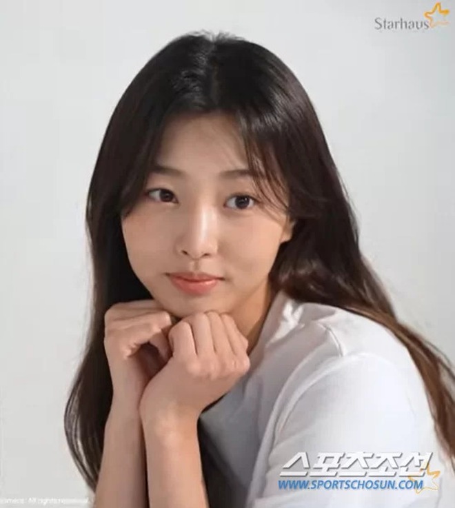 Em gái Jihyo (TWICE) bất ngờ debut làm diễn viên: Nhan sắc thế nào mà được gọi là ”bản sao Jennie”? - ảnh 5