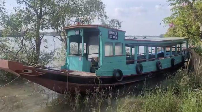 Nhân chứng kể giây phút lật thuyền chở 12 người trên sông Đồng Nai - ảnh 3