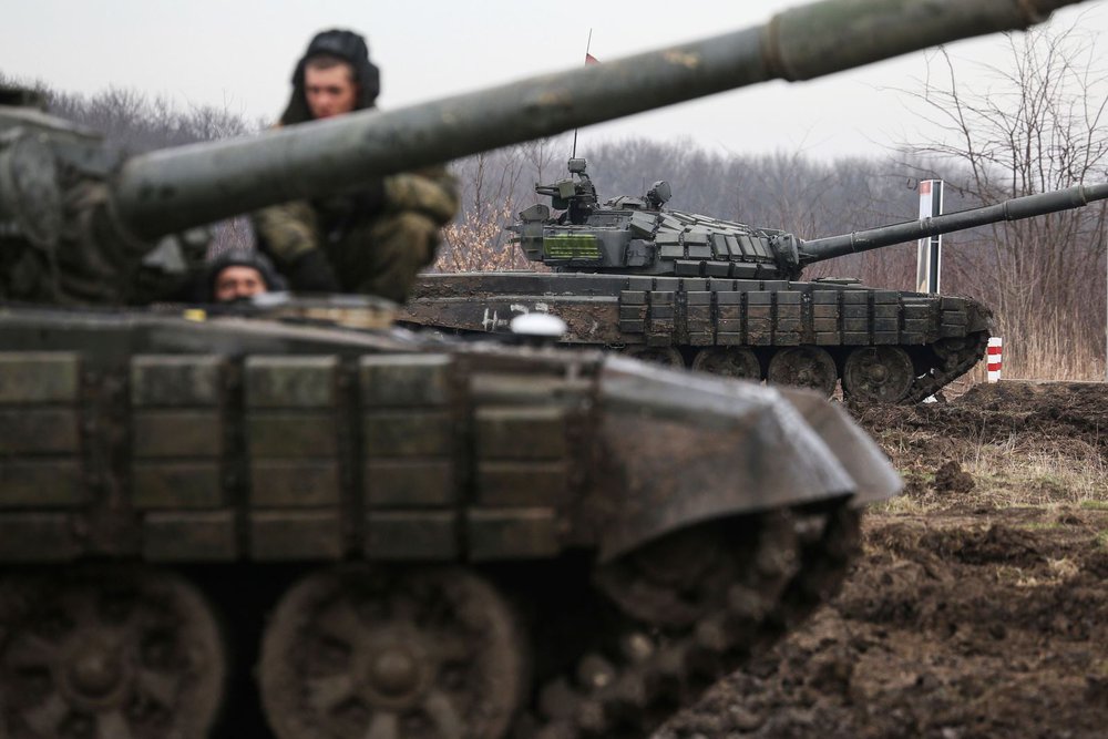 Nga gây áp lực trên khắp tiền tuyến với Ukraine, có nơi quân số đông gấp 10 lần - ảnh 2