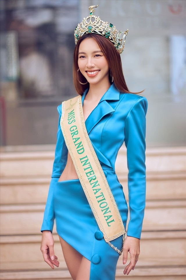Hoa hậu Thùy Tiên bất lực, hoang mang tột độ khi trợ lý “gào thét” đòi nghỉ việc - ảnh 9