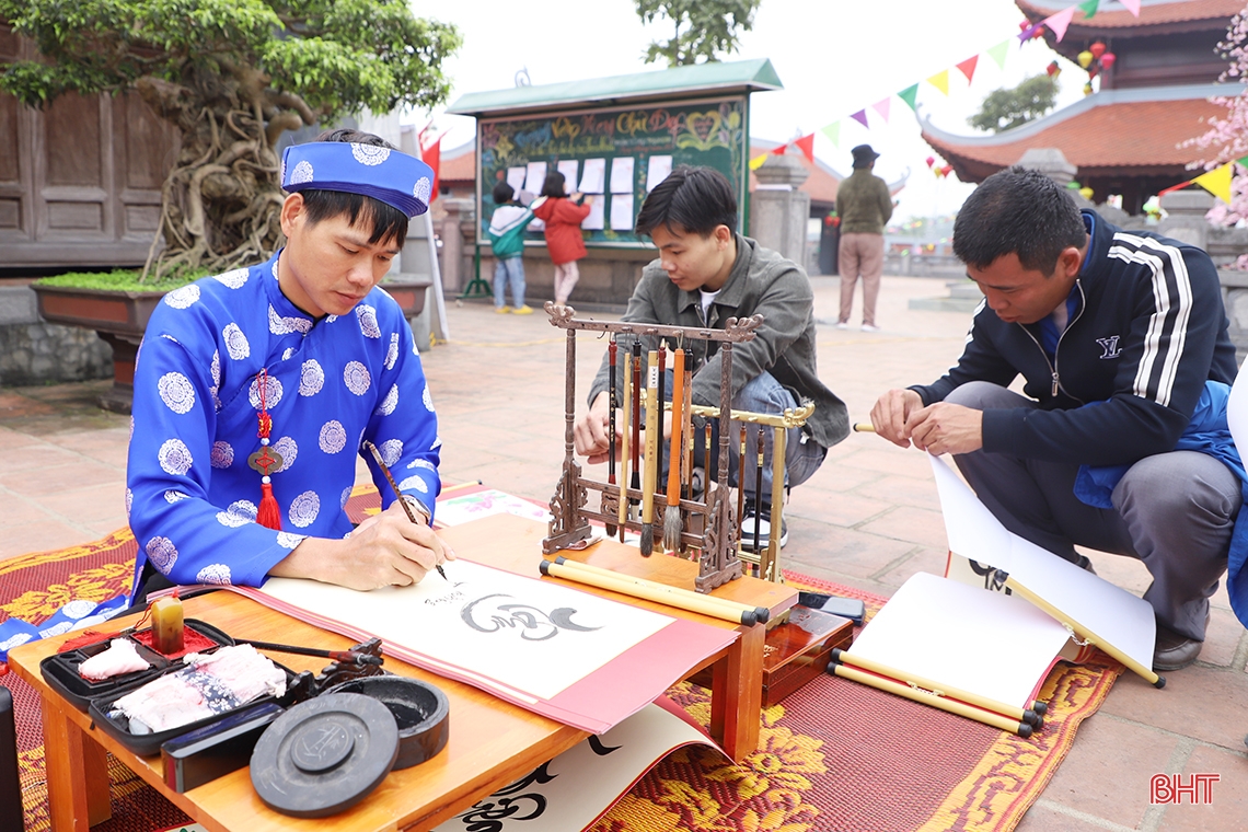 Thành phố Hà Tĩnh tổ chức Lễ hội xuân Văn Miếu 2023 - ảnh 3