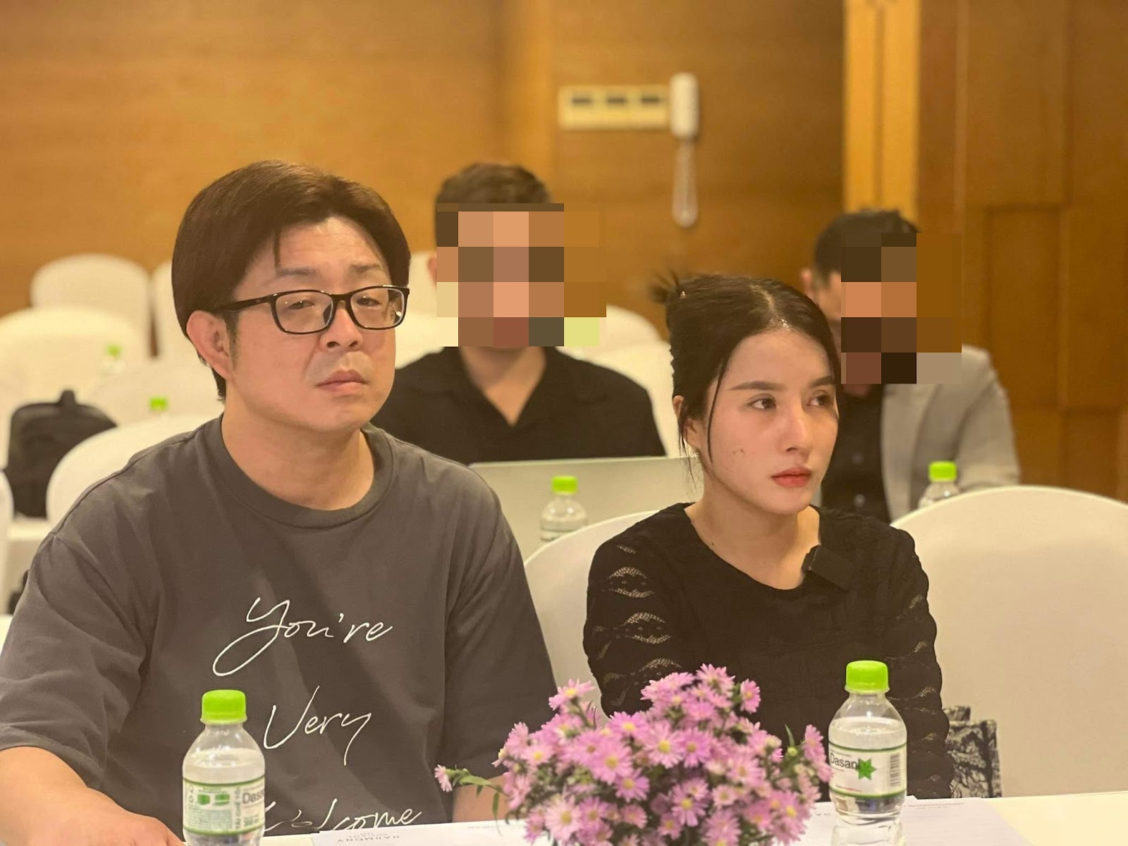 Quỳnh Trần JP tuyên bố bác sĩ Thịnh sai, khẳng định không bênh bà Nhân Vlog, hé lộ 1 bí mật đằng sau - ảnh 9