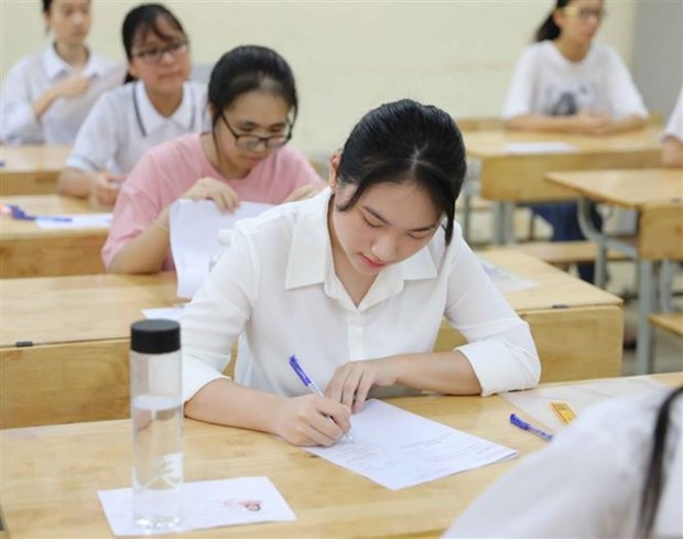 Tuyển sinh lớp 10 tại Hà Nội: Thí sinh thi các môn chuyên ngày 12/6 - ảnh 1