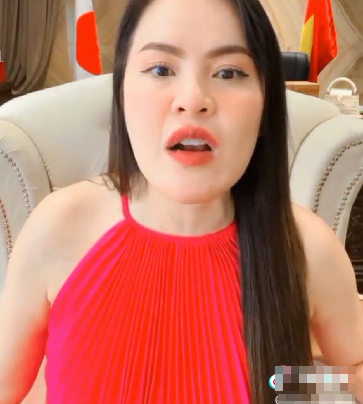 Quỳnh Trần bị Hoa hậu chửi bất tài, yêu cầu câm miệng, vạch rõ chiêu trò dẫn dắt dư luận của bà Nhân - ảnh 6