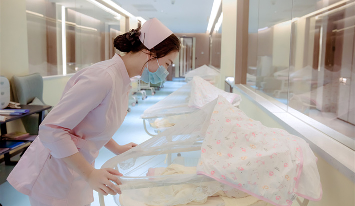 Mẹ bỉm sữa Trung Quốc vung tiền hưởng ''Khách sạn ở cữ'' sang trọng: Giải tỏa mệt mỏi sau sinh bằng dịch vụ tốt nhất và... tránh xa gia đình vài tuần - ảnh 3