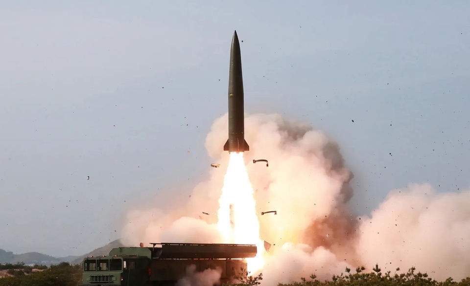 Triều Tiên lần thứ 4 thử tên lửa trong 11 ngày - ảnh 1
