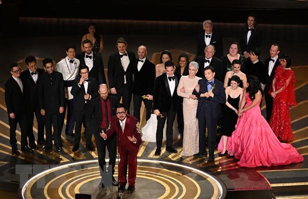 Vị thế của người gốc Á sau những chiến thắng chấn động tại Oscar 2023 - ảnh 2