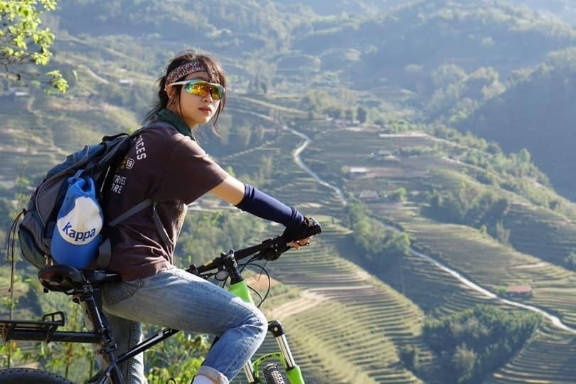 Cô gái đạp xe 420 km khám phá Hà Giang, Cao Bằng - ảnh 1