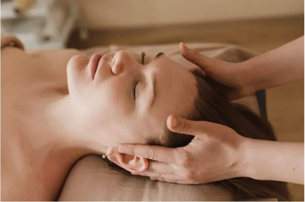 5 quy tắc cần biết khi chăm sóc da bằng liệu pháp massage Guasha - ảnh 6