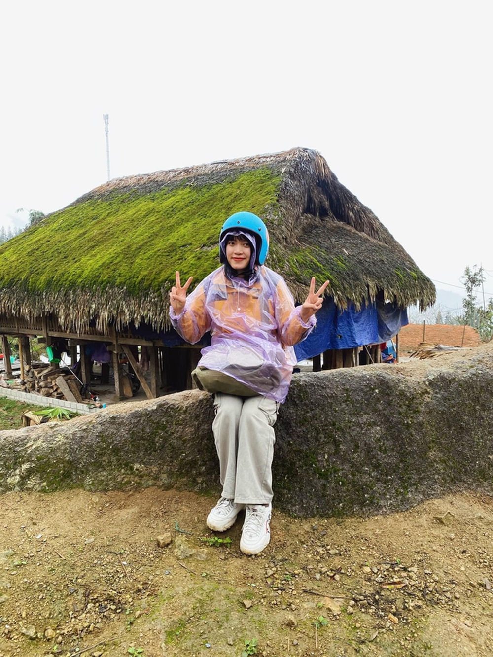 Cứ ngỡ trong truyện cổ tích nhưng những mái nhà phủ rêu ngoài đời thật lại ở ngay vùng đất gây thương nhớ của Việt Nam - ảnh 6
