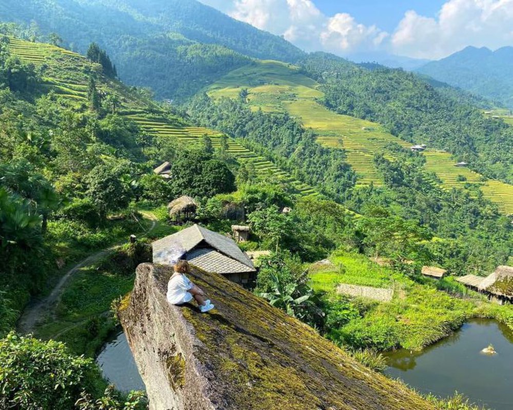 Cứ ngỡ trong truyện cổ tích nhưng những mái nhà phủ rêu ngoài đời thật lại ở ngay vùng đất gây thương nhớ của Việt Nam - ảnh 11