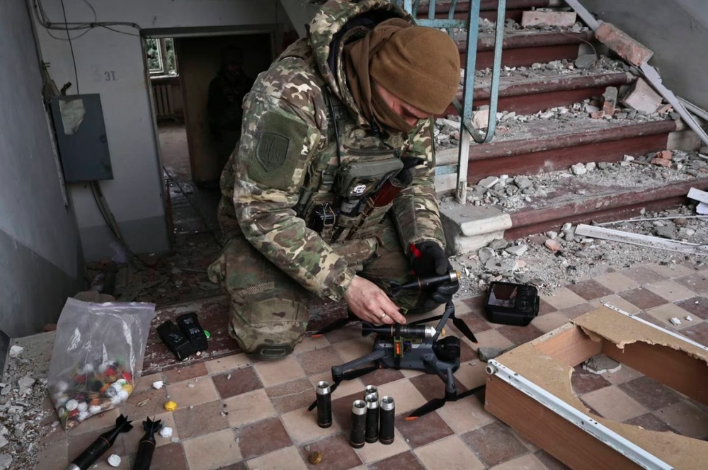 Tình cảnh thiếu thốn của lực lượng Ukraine trong xung đột với Nga ở Bakhmut - ảnh 2