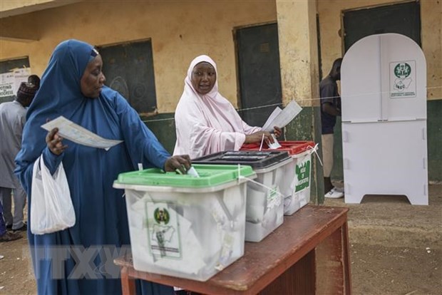 Nhiều người mất tích trong vụ tấn công nhân viên bầu cử ở Nigeria - ảnh 1
