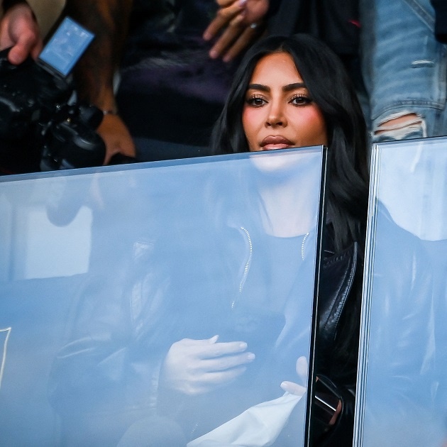 Kim Kardashian được Mbappe và Neymar chào đón nồng nhiệt - ảnh 1