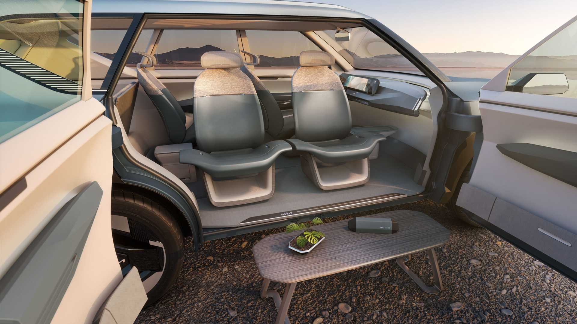 Ra mắt Kia EV5 - SUV nhỏ cửa mở như Rolls-Royce, ghế xoay lạ mắt - ảnh 2