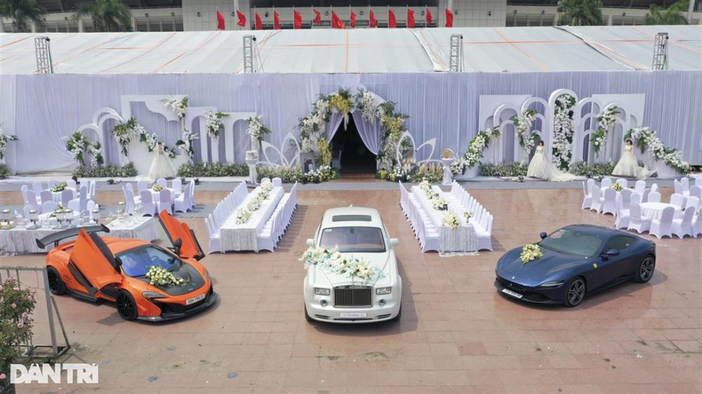 Dàn xe dâu hơn 200 tỷ đồng trong siêu đám cưới của cơ phó Hà Nội - ảnh 3