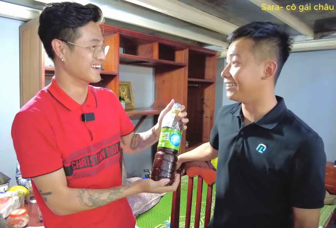Team Châu Phi gửi quà “khủng” về Việt Nam, Quang Linh Vlog làm chuyện chấn động trước ngày về? - ảnh 3